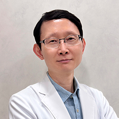 백유흠 원장 사진