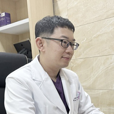 정상옥 원장 사진