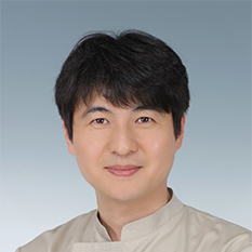 김영진 원장 사진